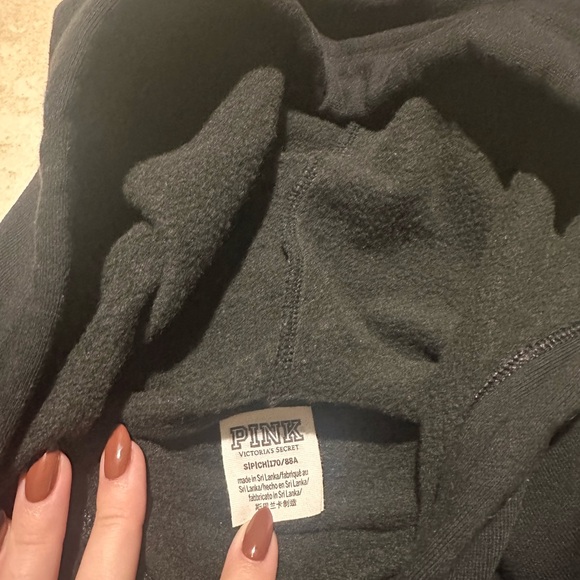 Like new PINK hoodie - Picture 6 of 6
